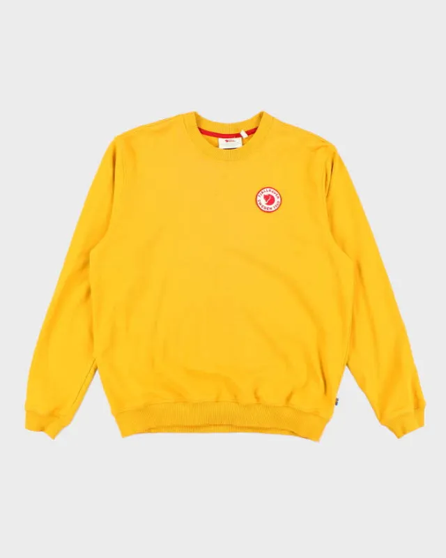 Vintage Fjall Raven Small Emblem Graphic Sweatshirt - L sold by Rokit