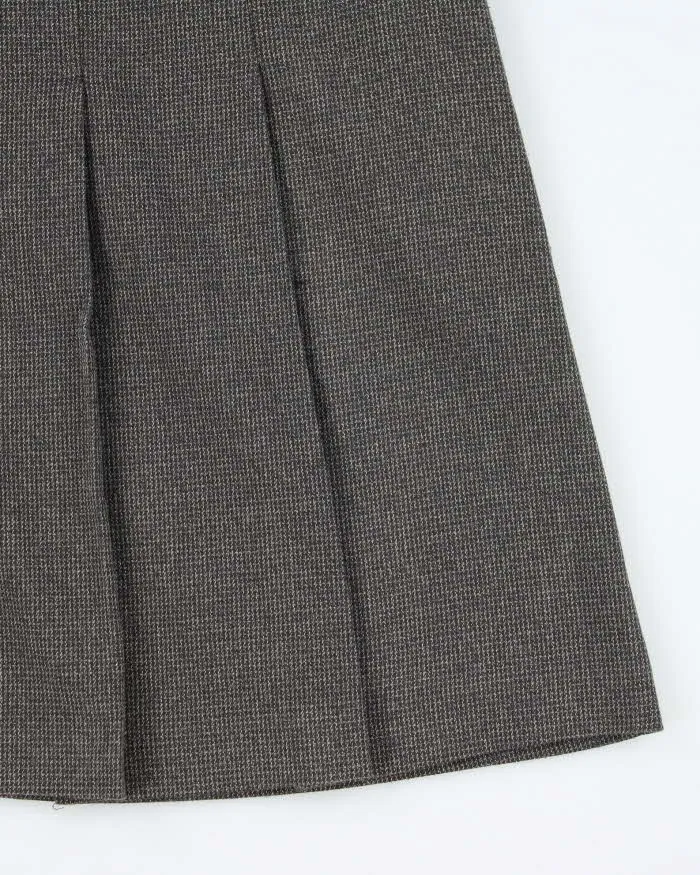 Vintage Y2k 00s Mexx Grey Pleated Skirt - S sold by Rokit product image thumbnail 4