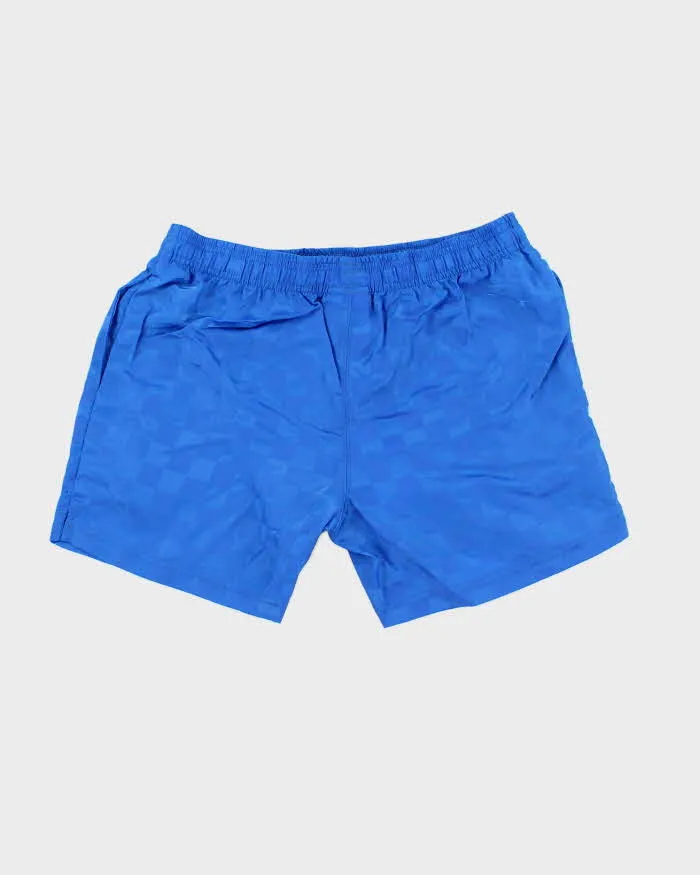 Vintage 2000's Umbro Checked Lightweight Sports Shorts - W26 L5 sold by Rokit product image thumbnail 2