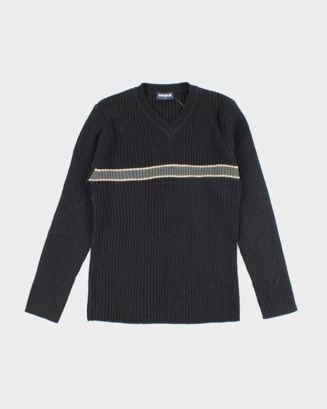 Vintage Y2k 00s V-Neck Knit Jumper - S sold by Rokit