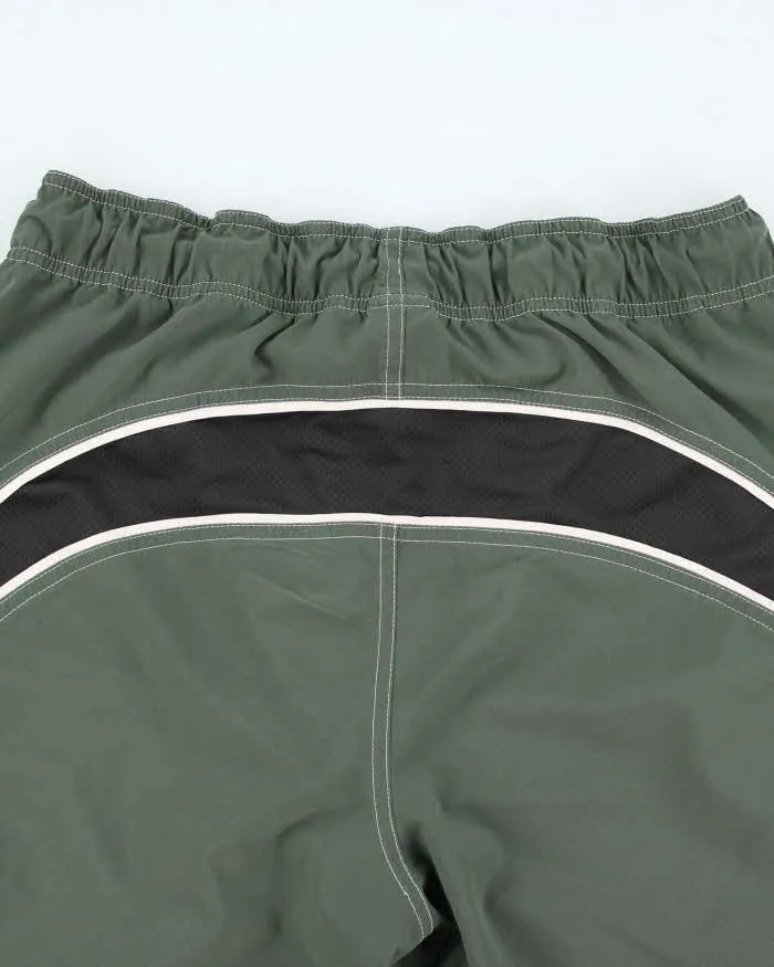Vintage Y2K The North Face Lightweight Board Shorts - W26 L10 sold by Rokit product image thumbnail 4