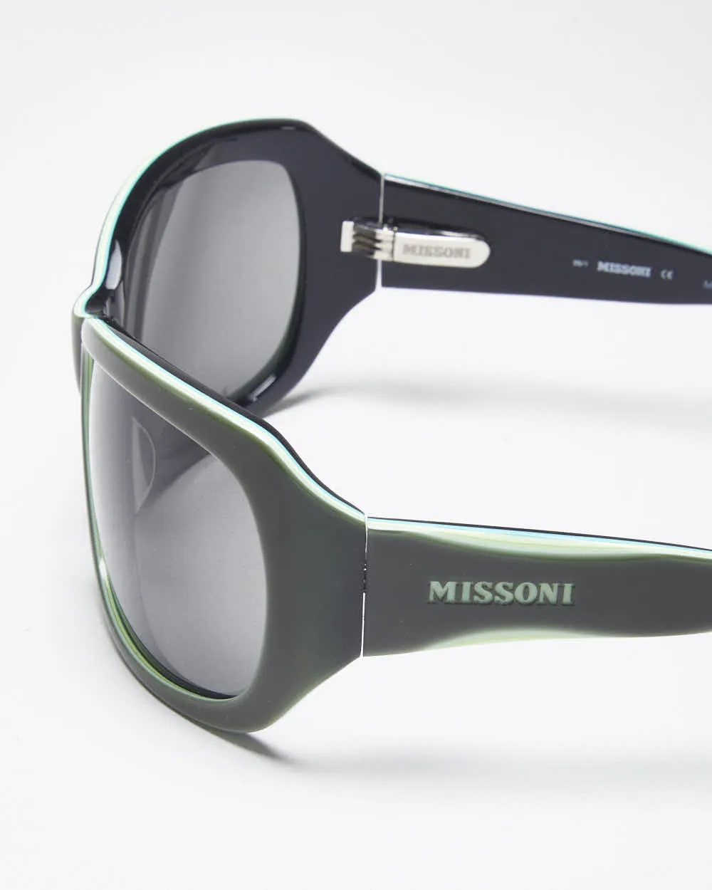 Vintage Missoni Green Sunglasses sold by Rokit product image thumbnail 3