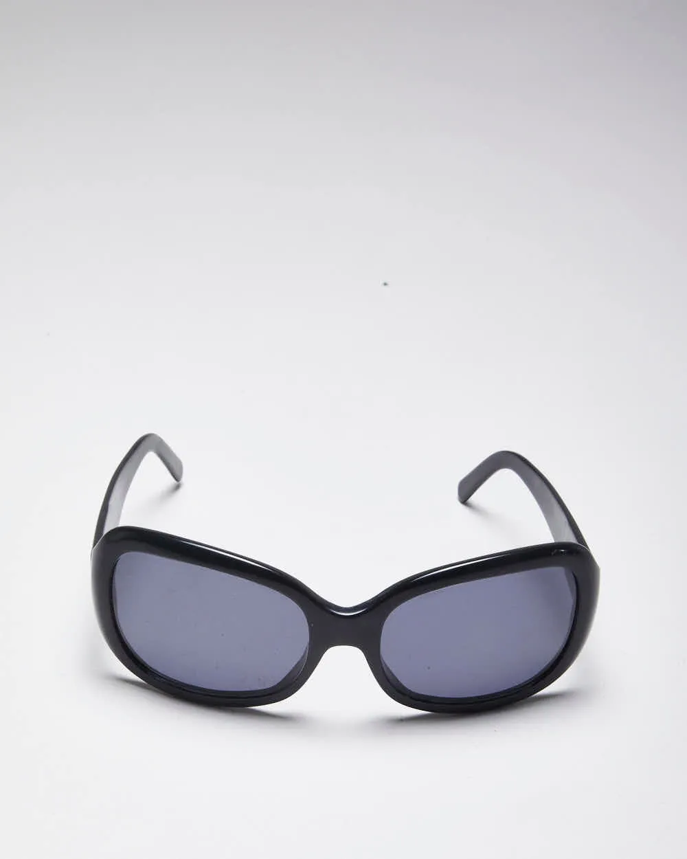 Vintage Y2k 00s Prada Sunglasses sold by Rokit product image thumbnail 4