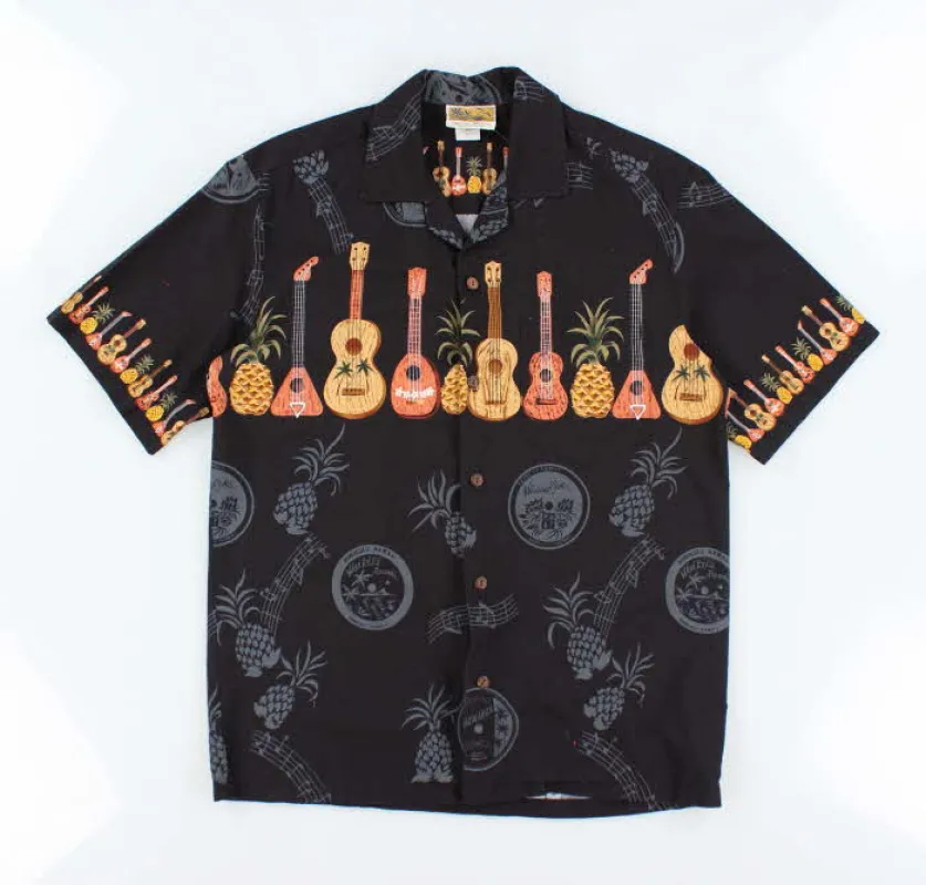 Vintage Winnie Fashion Black Hawaiian Shirt - M sold by Rokit