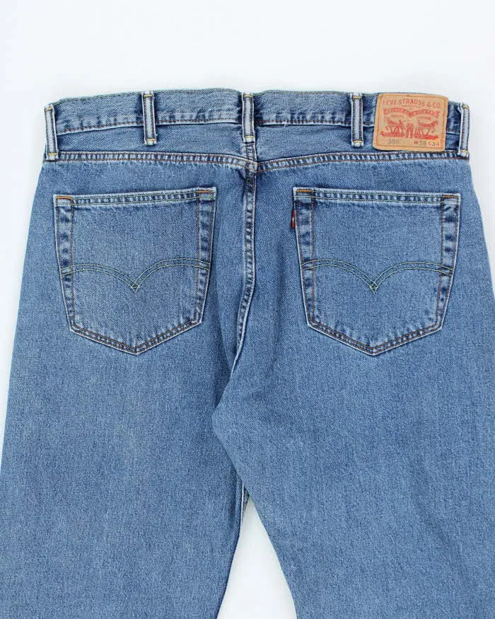 Vintage 90's Levi's 505 Medium Wash Jeans - W36 L30 sold by Rokit product image thumbnail 4