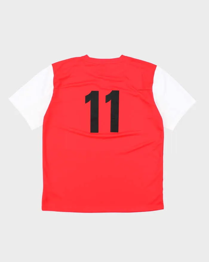 Vintage 2000's Umbro Lightweight Football Training Shirt - L sold by Rokit product image thumbnail 2