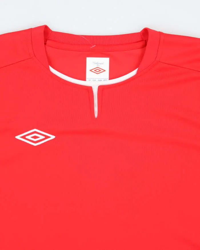 Vintage 2000's Umbro Lightweight Football Training Shirt - L sold by Rokit product image thumbnail 3