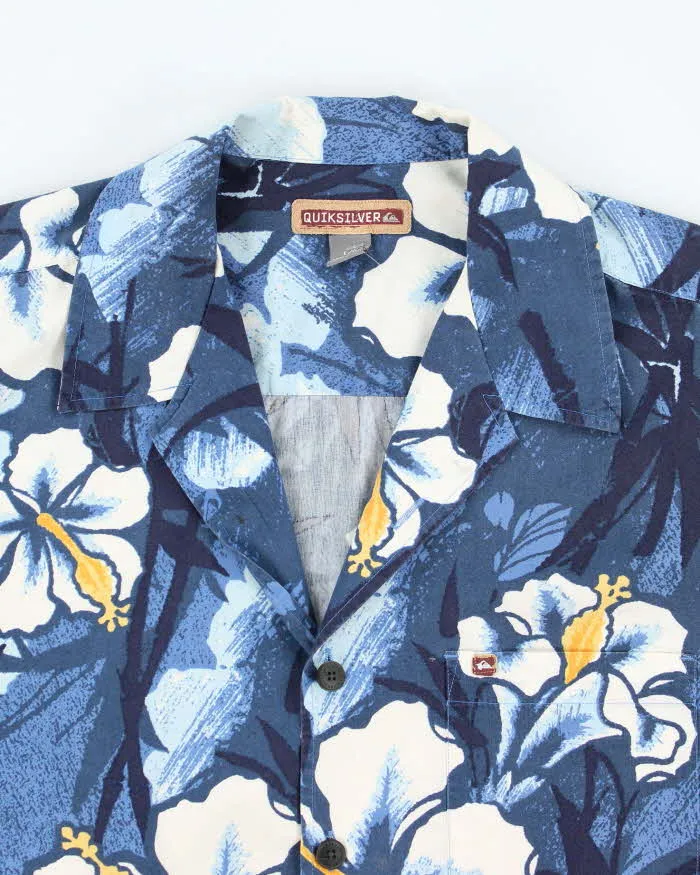 Vintage Y2K Quiksilver Hawaiian Button Up Shirt - L sold by Rokit product image thumbnail 3
