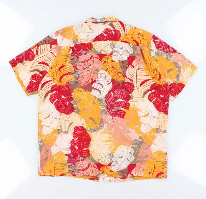 Vintage Hilo Hattie Oversized Hawaiian Shirt - L sold by Rokit product image thumbnail 2