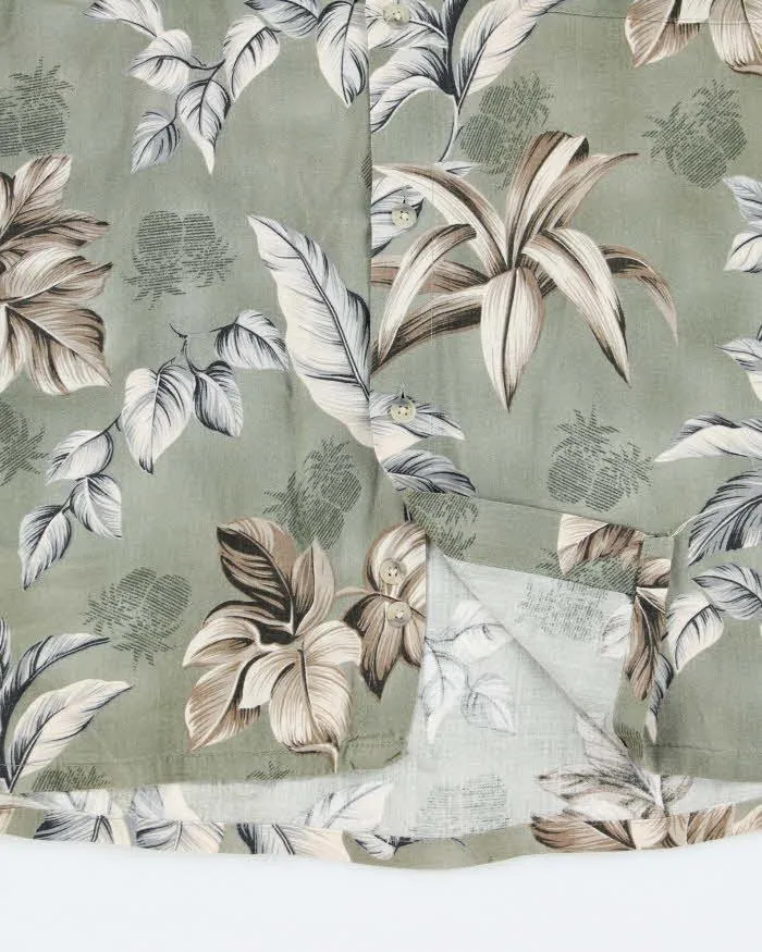 Vintage Pierre Cardin Hawaiian Shirt - M sold by Rokit product image thumbnail 4