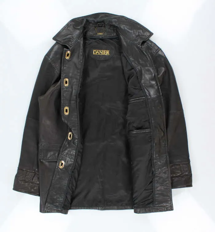 Vintage Danier Gold Clasp Black Leather Jacket -XXL sold by Rokit product image thumbnail 4