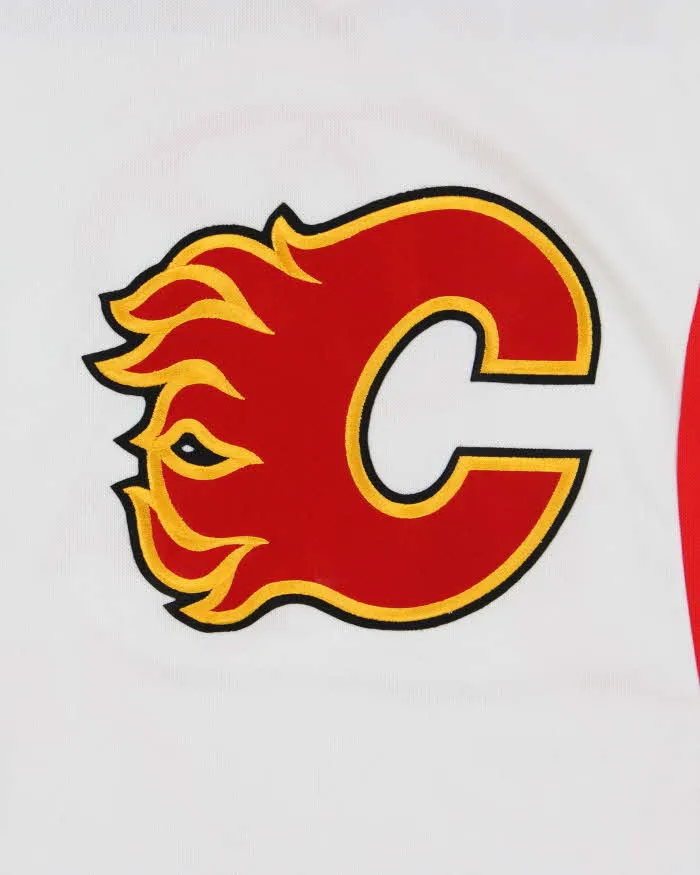 Vintage 2000's Reebok Calgary Flames NHL Hockey Jersey - M sold by Rokit product image thumbnail 4