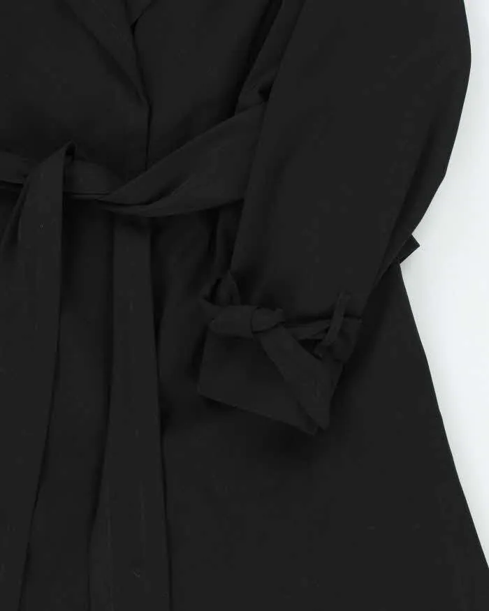 Vintage London Fog Black Trench Coat - XXL sold by Rokit product image thumbnail 4