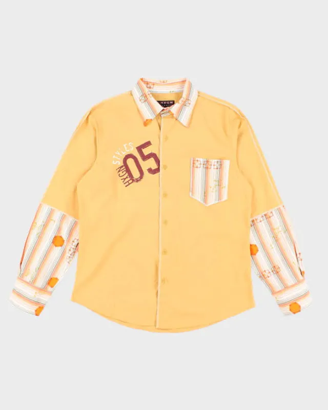 Vintage Y2k 00s Hexagon Long Sleeve Shirt - L sold by Rokit
