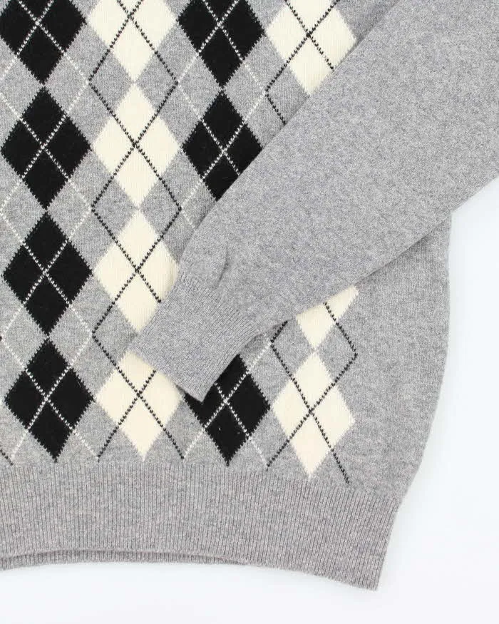 Vintage Alan Paine Pringle Patterned Wool V-Neck Knit Jumper - L sold by Rokit product image thumbnail 4