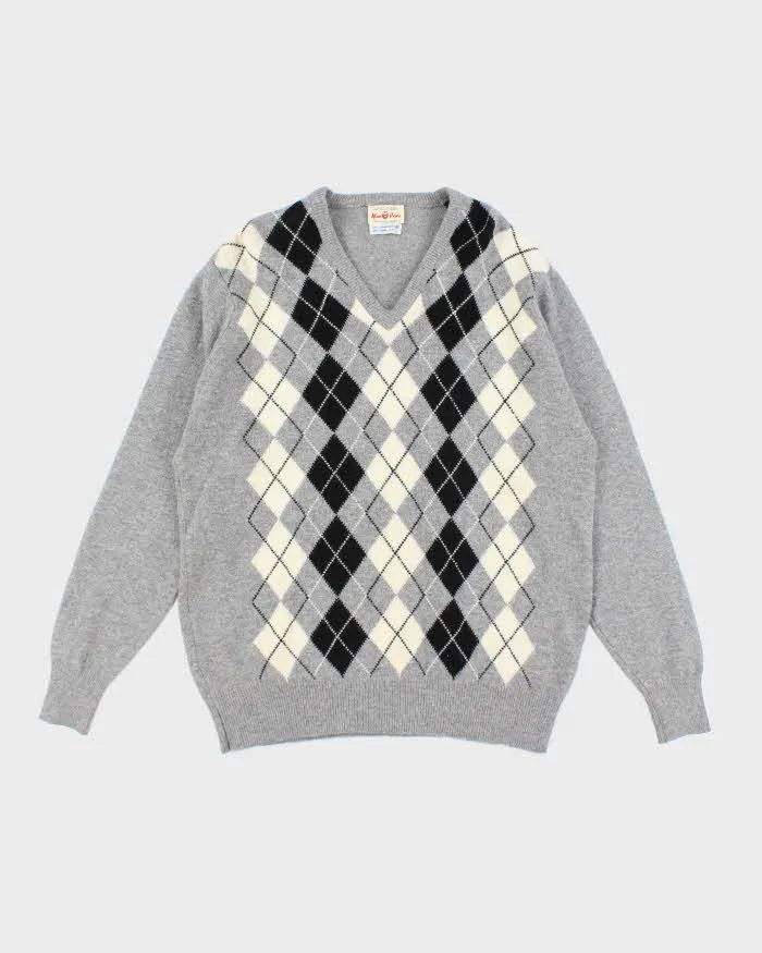 Vintage Alan Paine Pringle Patterned Wool V-Neck Knit Jumper - L sold by Rokit