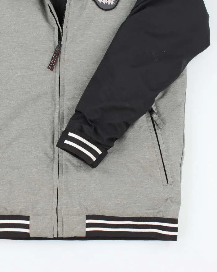 Vintage Y2K Burton Snowboards Hooded Insulated Jacket - XL sold by Rokit product image thumbnail 4