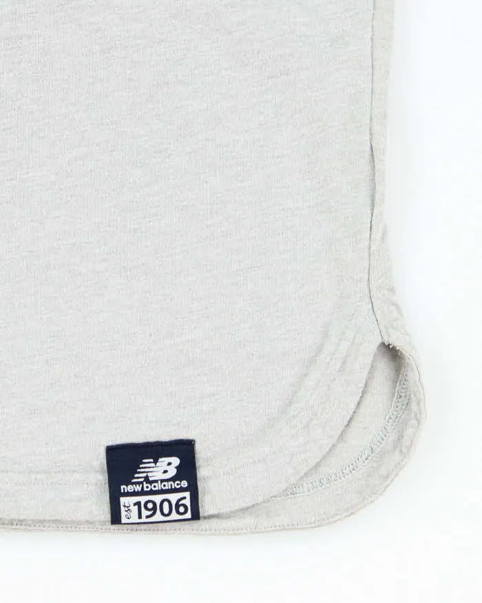 Vintage 00s New Balance T-Shirt - M sold by Rokit product image thumbnail 5