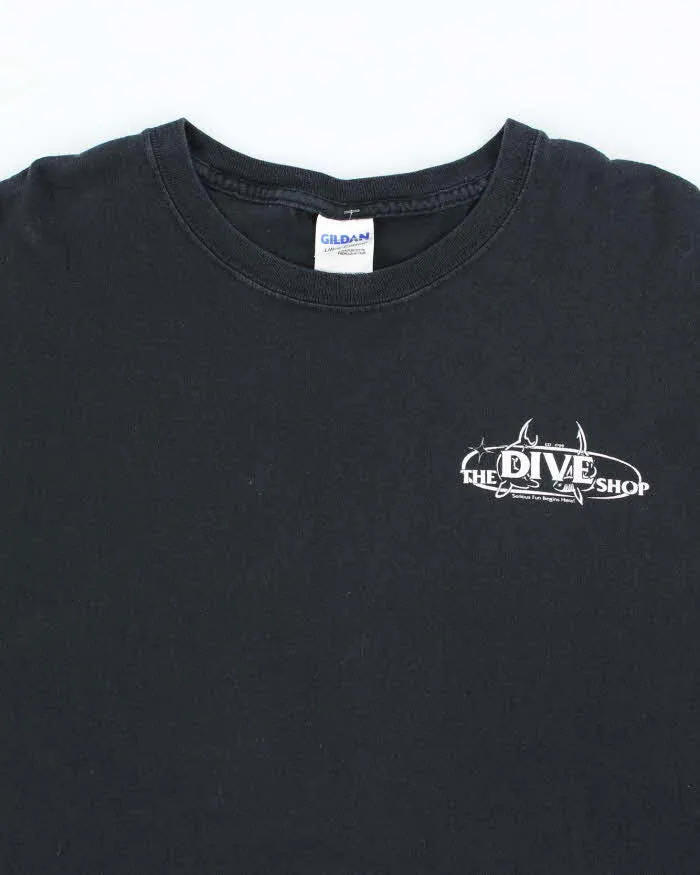 Vintage The Dive Shop Graphic T-Shirt - XL sold by Rokit product image thumbnail 3