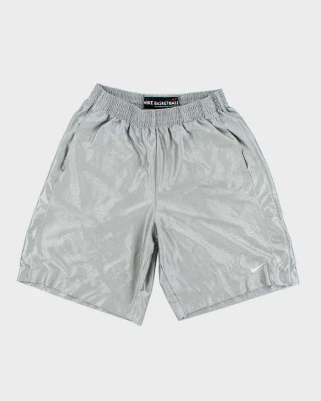 Vintage 90's Nike Basketball Oversized Sports Shorts - W28 L9 sold by Rokit