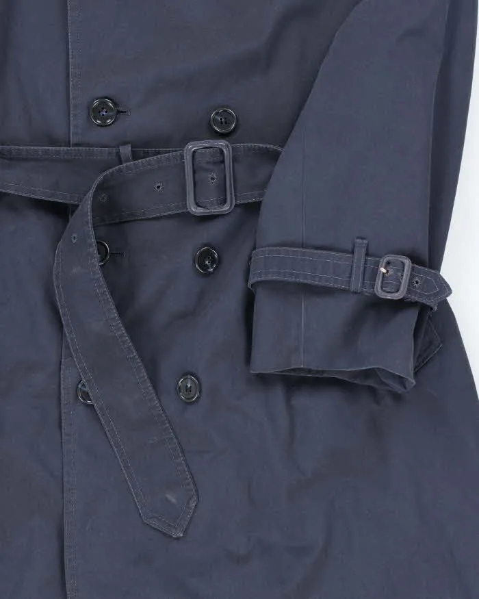 Vintage London Fog Double Panel Button Up Trench Coat - L sold by Rokit product image thumbnail 4