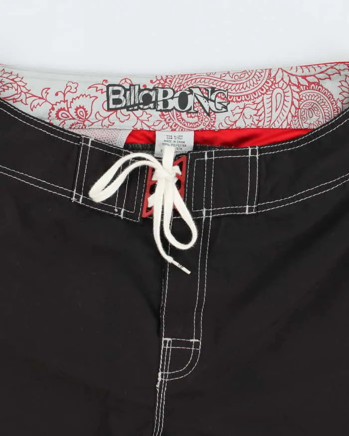 Vintage 2000's Bilabong Oversized Board Shorts - W32 L10 sold by Rokit product image thumbnail 3
