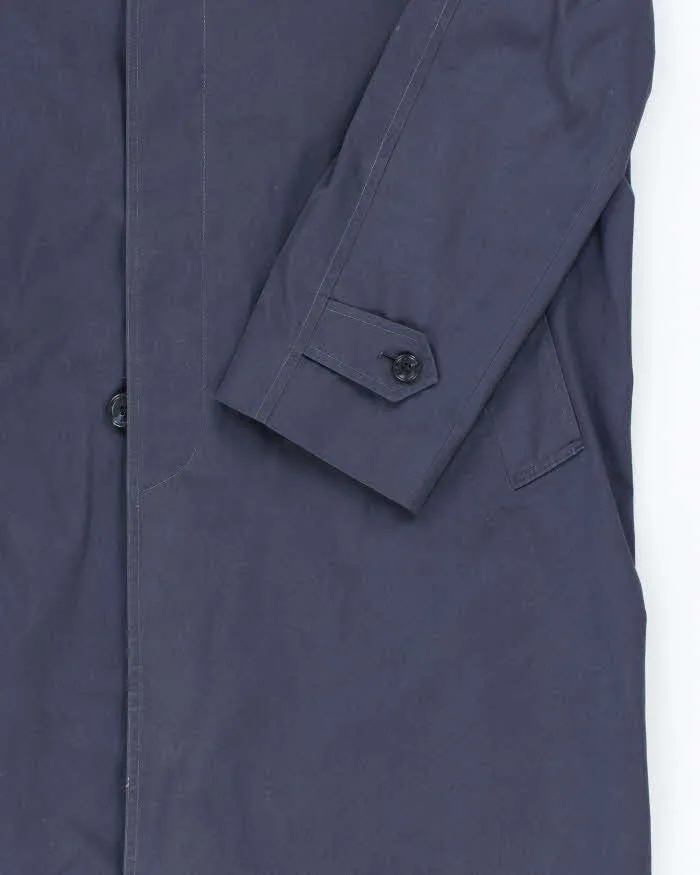 Vintage London Fog Heavyweight Button Up Trench Coat - L sold by Rokit product image thumbnail 4