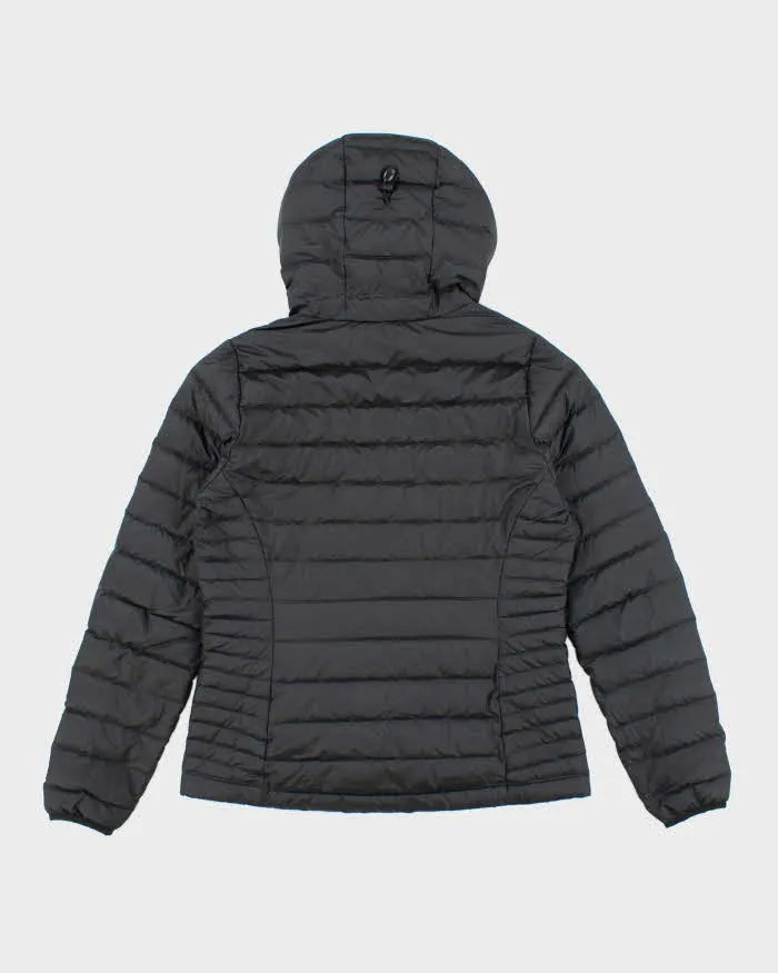 Vintage 2000's Women's Patagonia Lightweight Hooded Nano Puffer Jacket - S sold by Rokit product image thumbnail 2