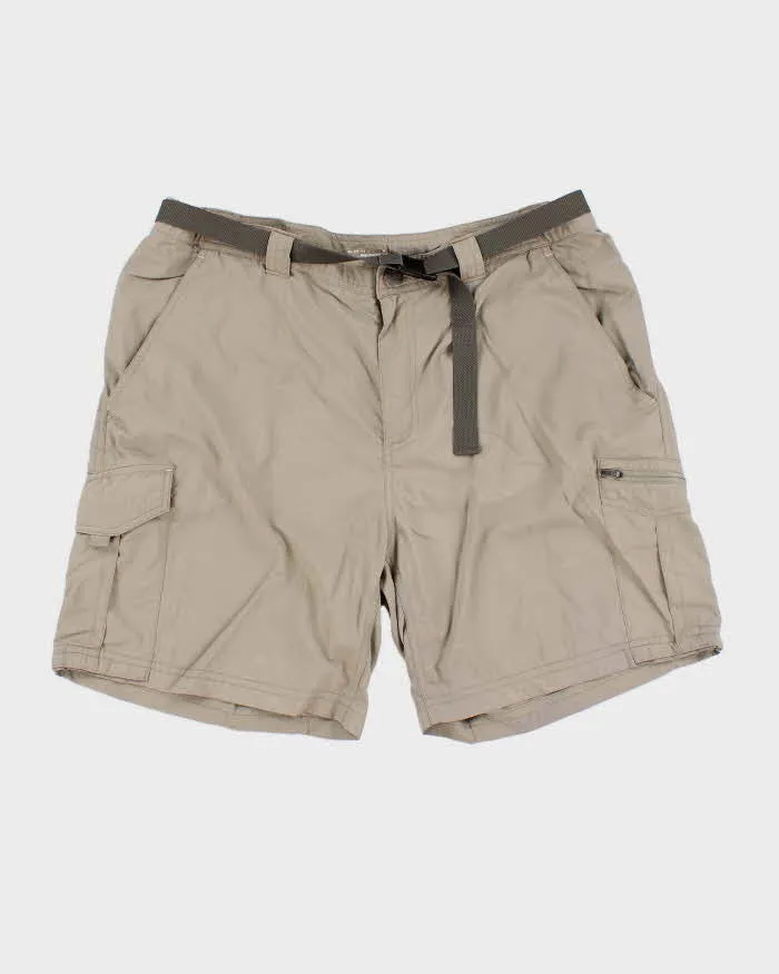 Y2k 00s Columbia Grey Shorts - W38 sold by Rokit