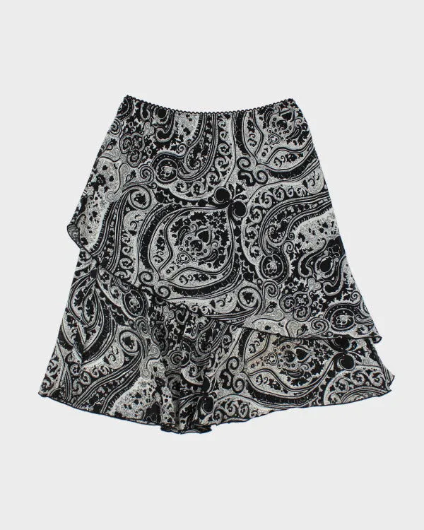 Y2k 00s Bellisa Pattern Skirt - M sold by Rokit