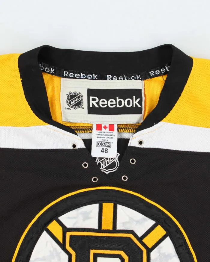 Vintage 2000's Boston Bruins NHL Hockey Jersey - M sold by Rokit product image thumbnail 5