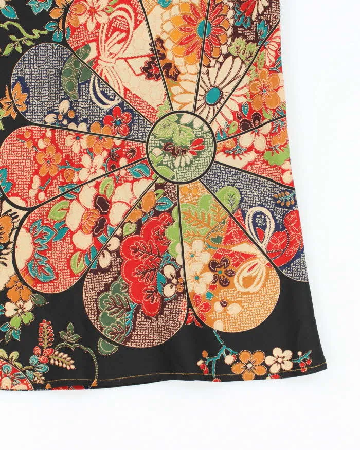 Vintage 90s Melissa Floral Pattern Skirt - S sold by Rokit product image thumbnail 4