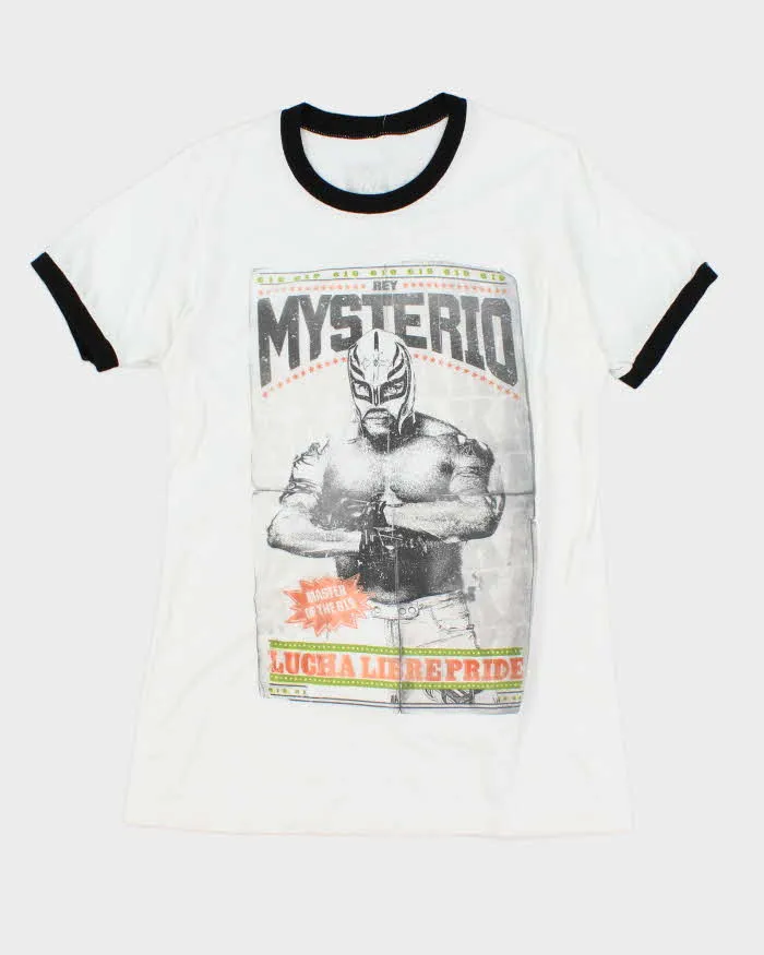 Vintage WWE Rey Mysterio Ringer Style T-Shirt - S sold by Rokit
