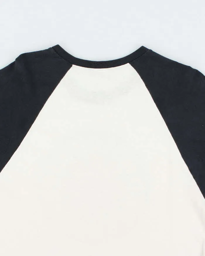 Vintage 2000's Red Hot Chilli Peppers Baseball Style T-Shirt - L sold by Rokit product image thumbnail 4