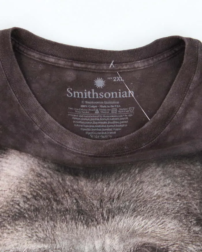 Vintage 2000's Smithsonian Gorilla All Over Print T-Shirt - XXL sold by Rokit product image thumbnail 4