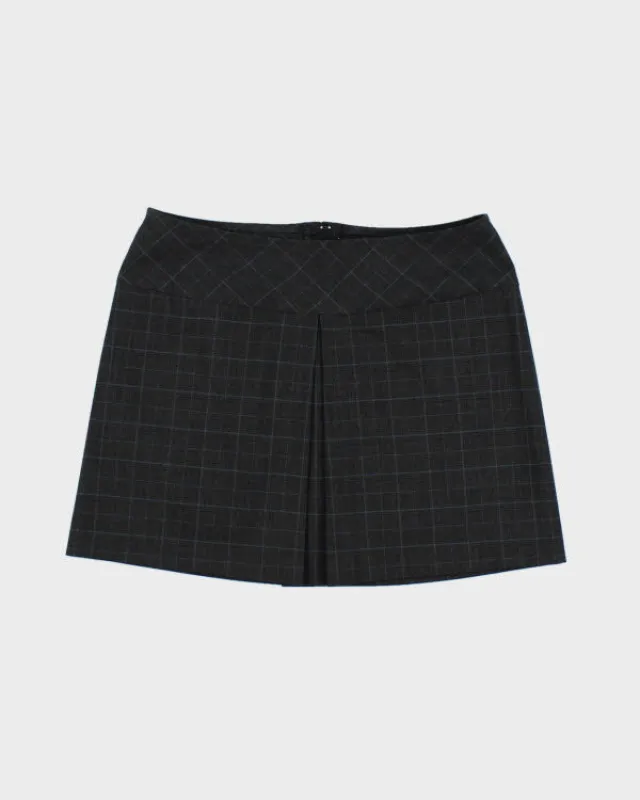Y2k 00s Plaid Skirt - XS sold by Rokit