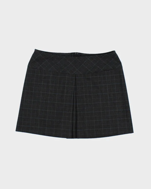 Y2k 00s Plaid Skirt - XS sold by Rokit