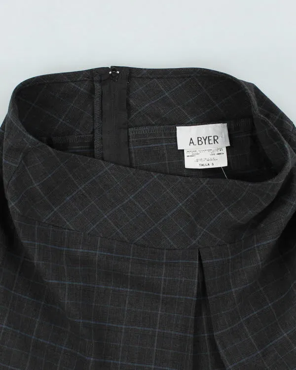 Y2k 00s Plaid Skirt - XS sold by Rokit product image thumbnail 3