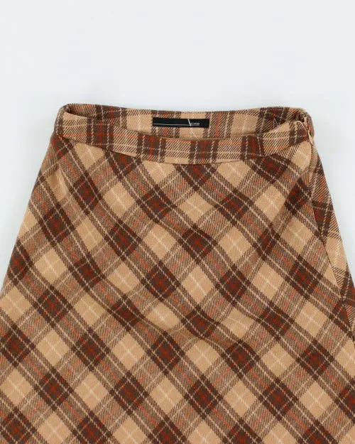 Y2k 00s CMG Plaid Wool Skirt - XS sold by Rokit product image thumbnail 3