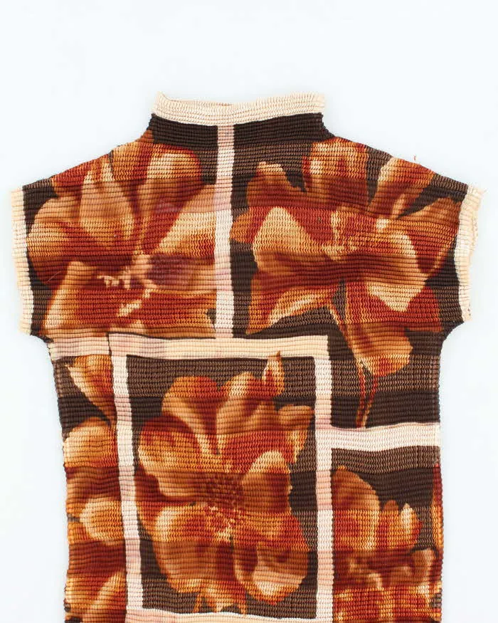 Vintage 90s Abstract Crepe Top - S sold by Rokit product image thumbnail 3