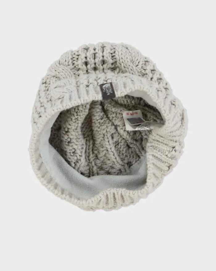 Vintage Y2K Women's The North Face Cable Knit Toque Beanie - OS sold by Rokit product image thumbnail 5
