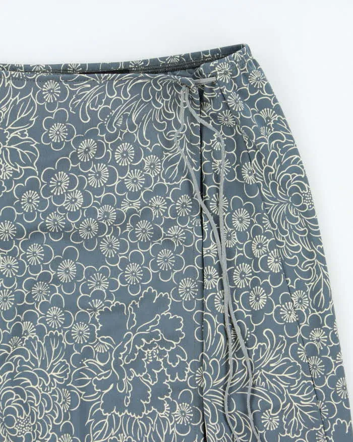 Vintage 90s BCBG Faux Wrap Floral Skirt - S sold by Rokit product image thumbnail 4