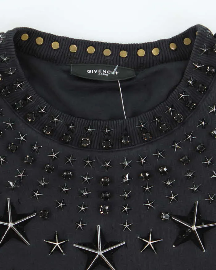 Vintage 2000's Givenchy Heavyweight Textured Sweatshirt - L sold by Rokit product image thumbnail 5