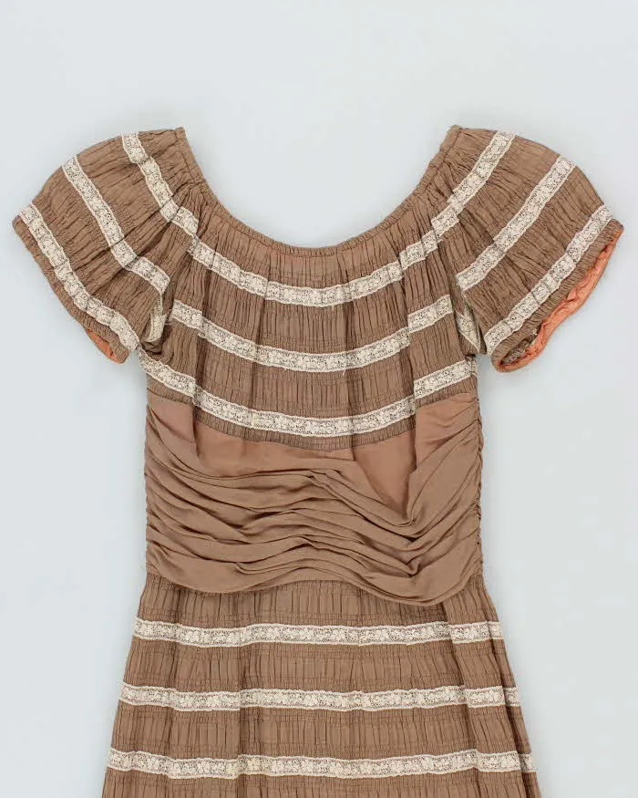 Vintage 50s Brown Lace Ruches Waist Dress - XS sold by Rokit product image thumbnail 3