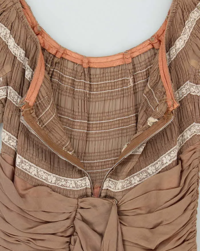 Vintage 50s Brown Lace Ruches Waist Dress - XS sold by Rokit product image thumbnail 5