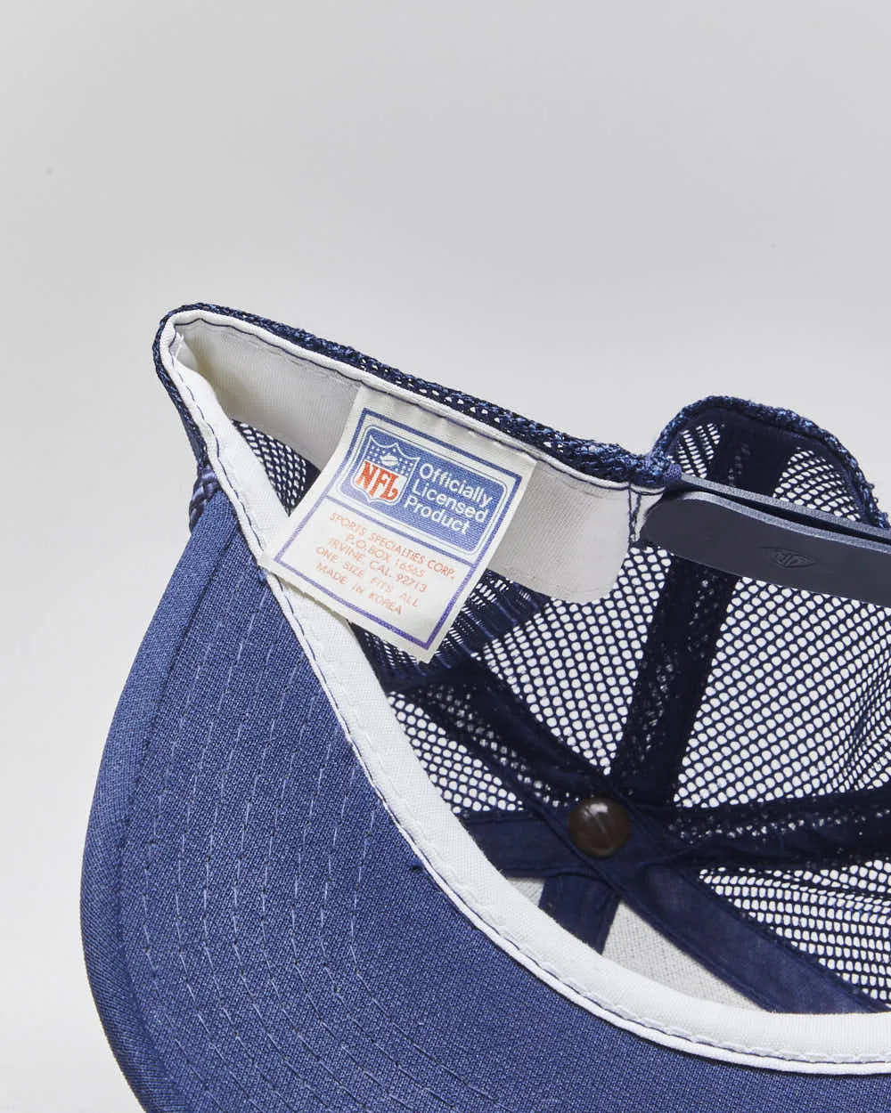 Vintage 90's Chicago Bears Embroidered Trucker Cap - OS sold by Rokit product image thumbnail 4