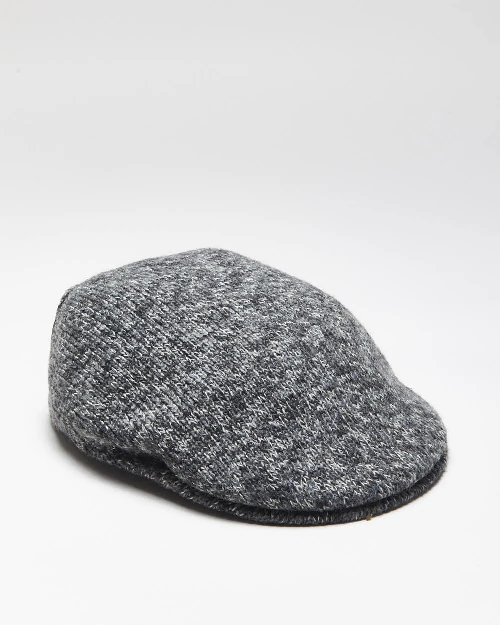 Vintage Y2K Kangol Speckled Flat Cap - L sold by Rokit product image thumbnail 2