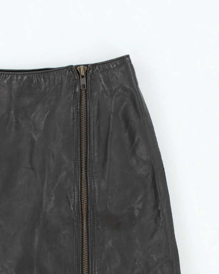 Vintage 90s DKNY Leather Zip Skirt - XS sold by Rokit product image thumbnail 3