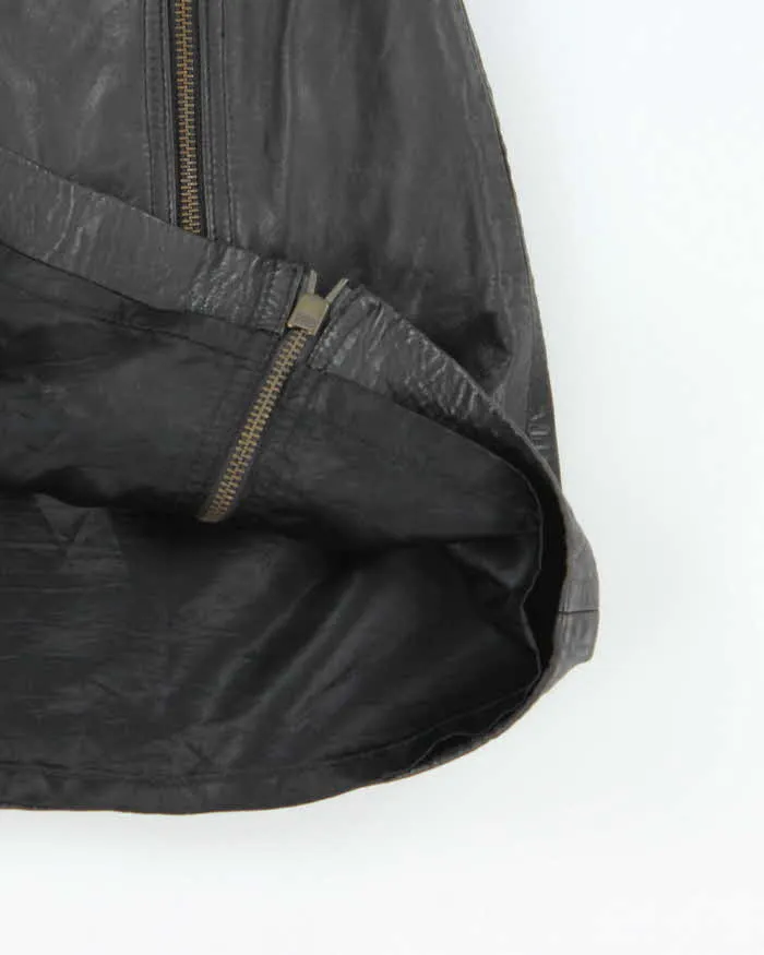 Vintage 90s DKNY Leather Zip Skirt - XS sold by Rokit product image thumbnail 5