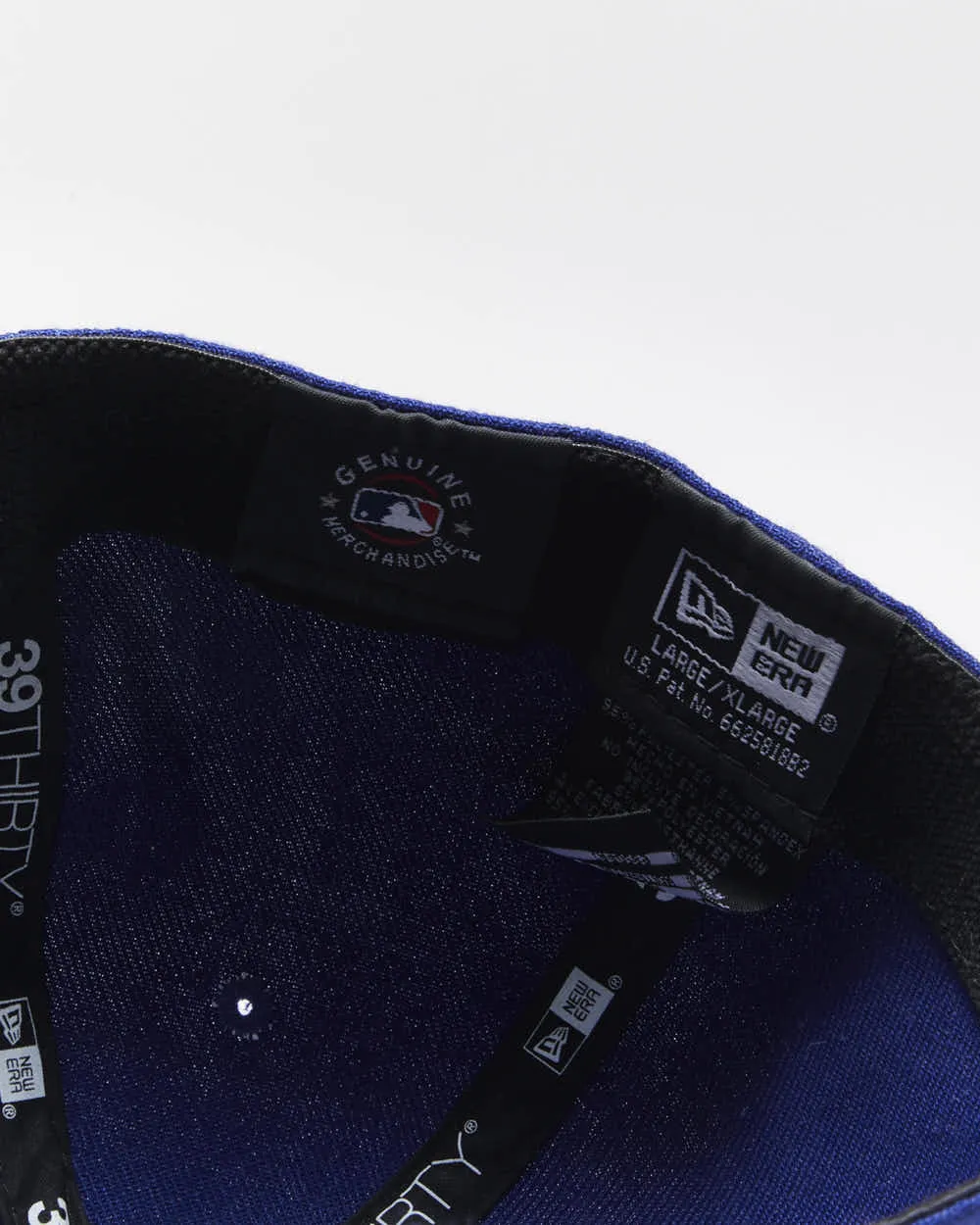 Vintage New Era LA Dodgers Embroidered Fitted Cap - L/XL sold by Rokit product image thumbnail 5